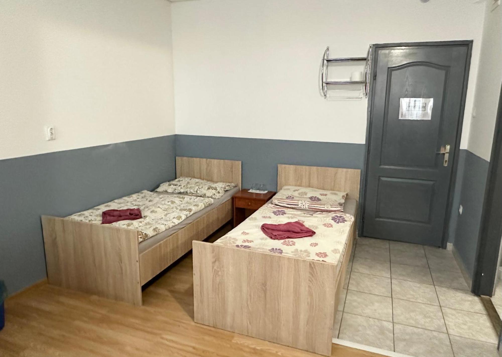 Lanchid Szallo Kecskemét Extérieur photo
